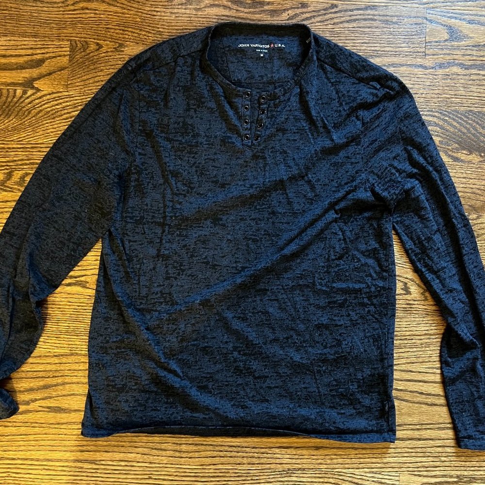 John Varvatos Long Sleeve Henley Medium